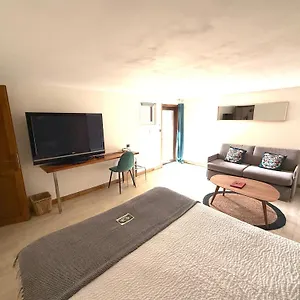 La Du Rhone Bed & Breakfast Miribel (Ain)